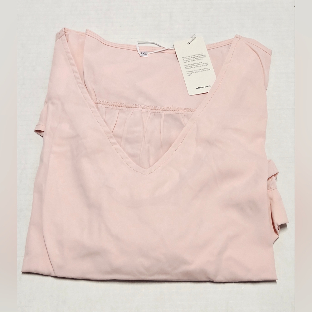 Pink V Neck Puff Sleeve Lightweight Blouse Women's Size 2XL‎ NWT